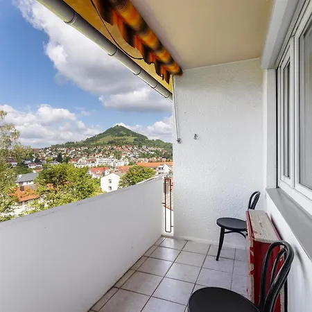 Helle, Ruhige Dachwohnung Eningen unter Achalm Exterior foto