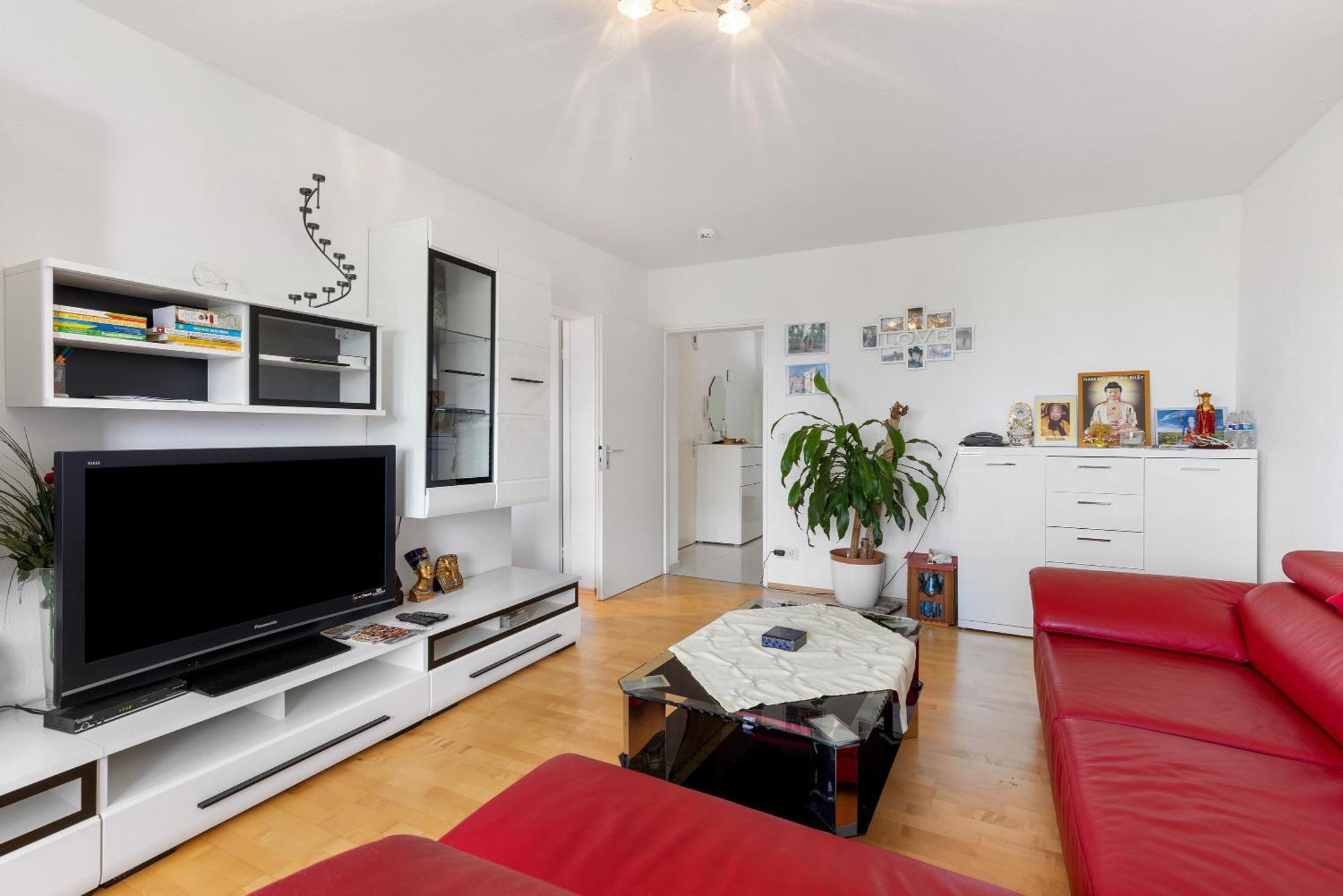 Apartment Helle, Ruhige Dachwohnung Eningen unter Achalm