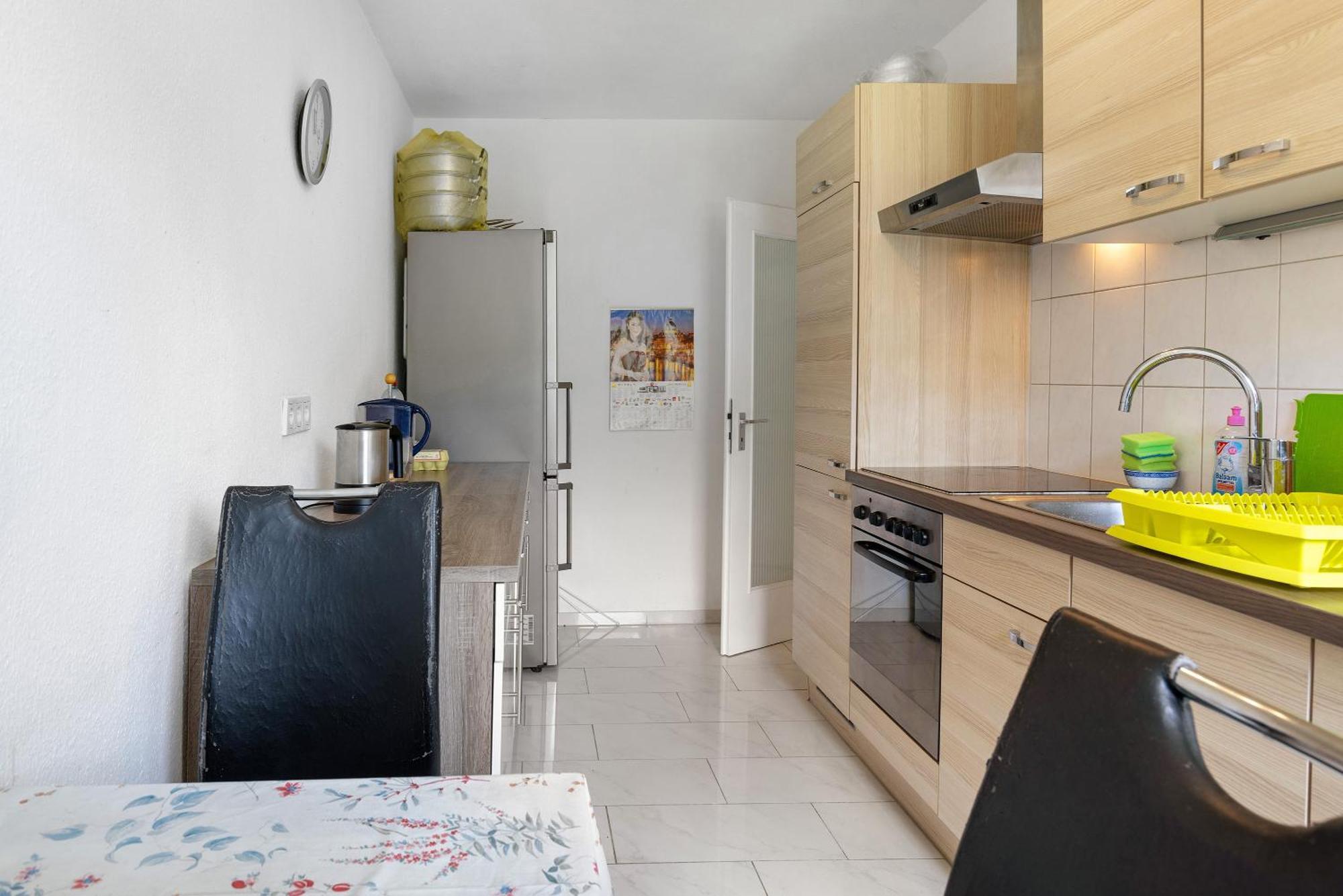 Helle, Ruhige Dachwohnung * Eningen unter Achalm